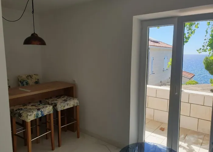 Apartments & Rooms Katarina